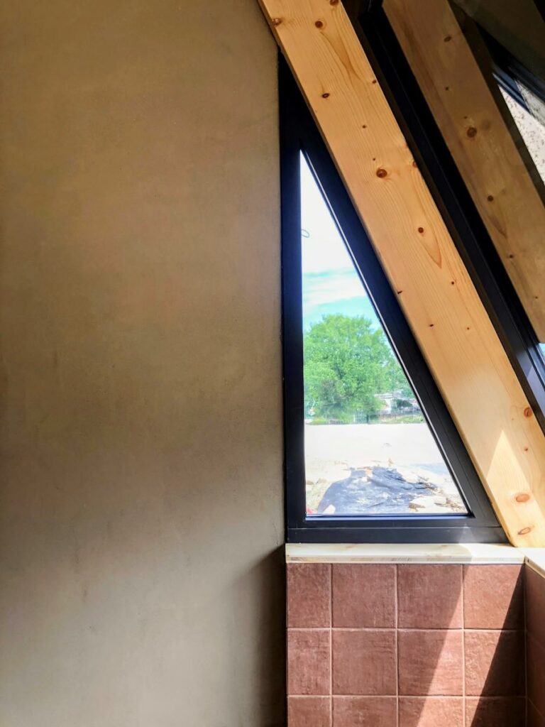 Rénovation écologique en matériaux biosourcés d'une maison à Chazay d'Azergues dans le Beaujolais | Studio LOH Architecture Grenoble